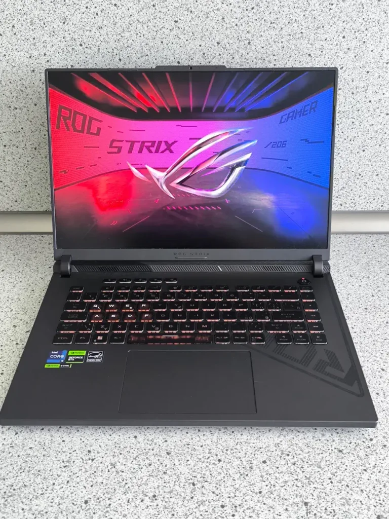 Repasované notebooky Košice – herný notebook ASUS ROG Strix