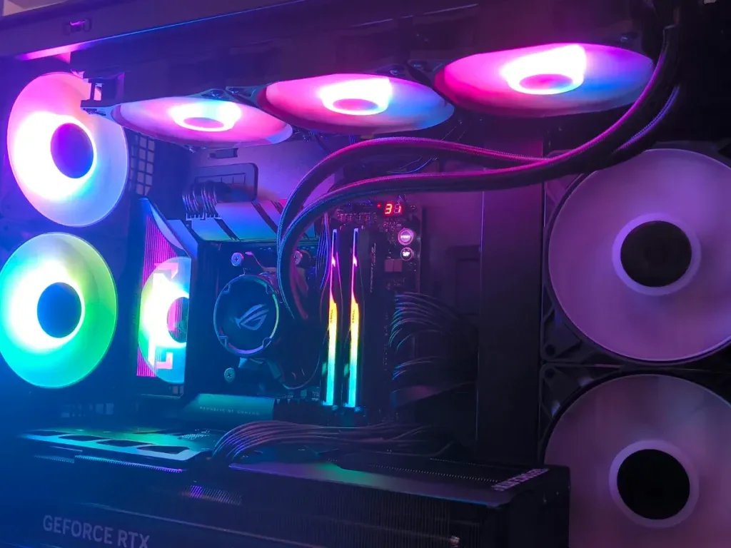 Repasované PC Košice – herná zostava s RGB osvetlením