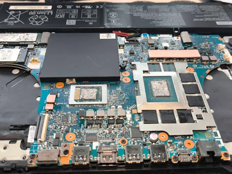 Lenovo Legion 5 Pro – vyčistené chladenie a nová pasta